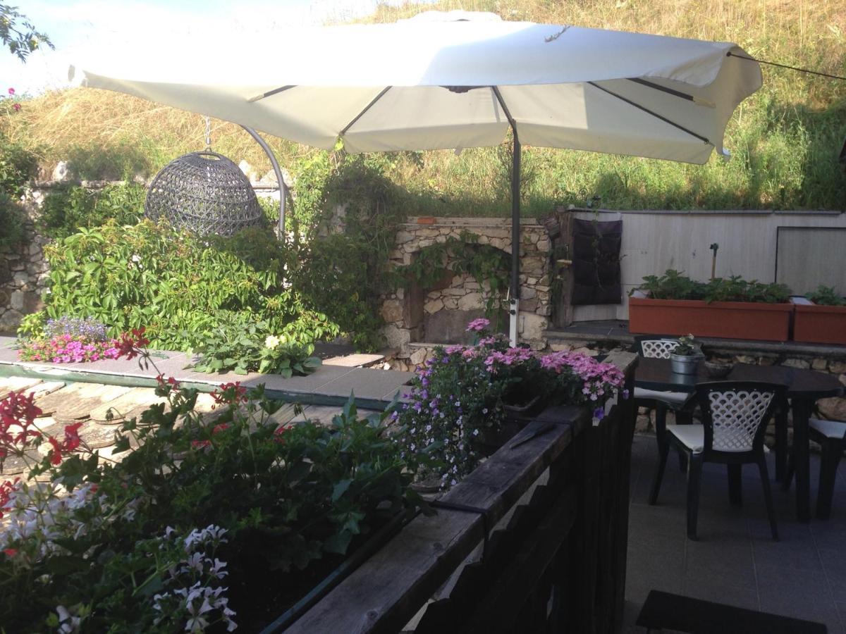 B&B La Casa Delle Bambole Panchia Exterior photo